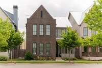 Building Photo - 1916 Runway Blvd