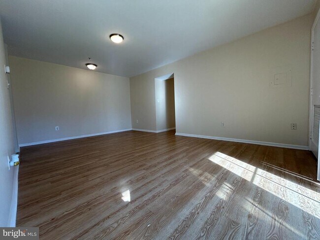 Building Photo - 8591 Falls Run Rd