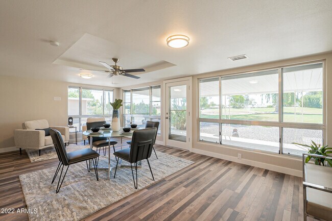 Building Photo - 12019 N Hacienda Dr