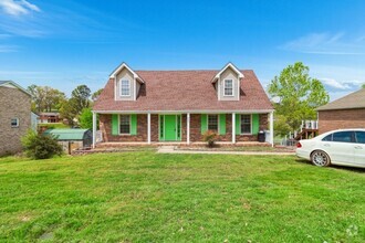 Building Photo - 925 Tommy Oliver Rd