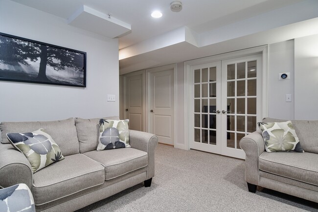 Building Photo - 41 Garett Way