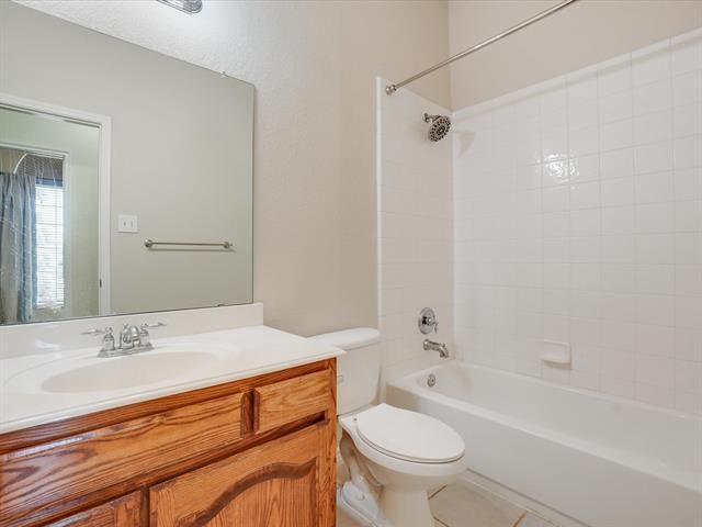 Building Photo - 5928 Desperado Dr