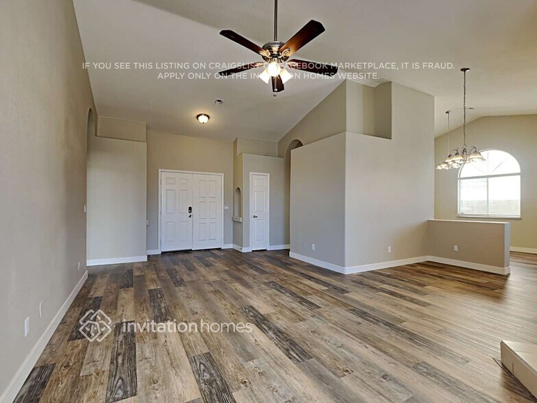 Building Photo - 3818 Passionfruit St