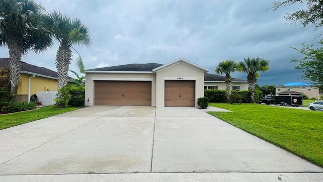 Primary Photo - 4044 Marina Isle Dr