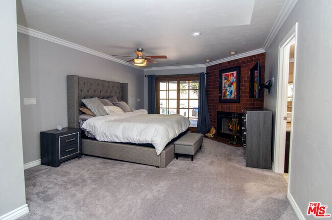 Building Photo - 15845 Condor Ridge Rd