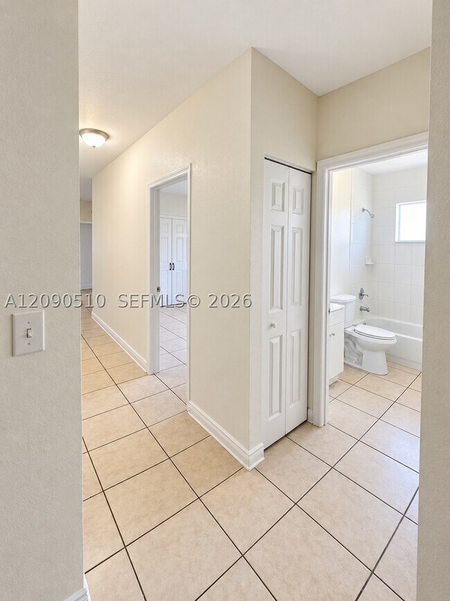 Building Photo - 26526 SW 138th Ave