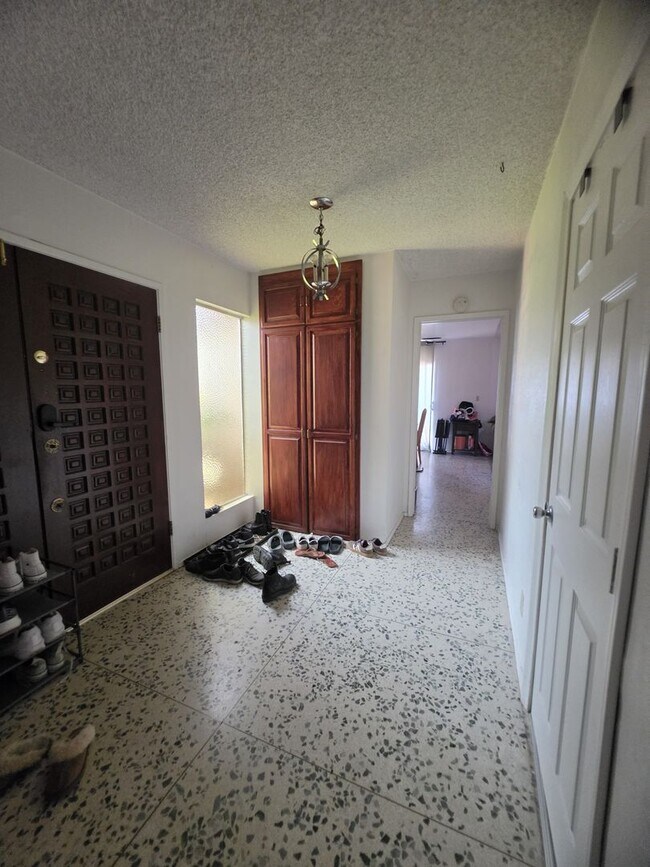 Building Photo - 5140-5142 Catoctin Dr.
