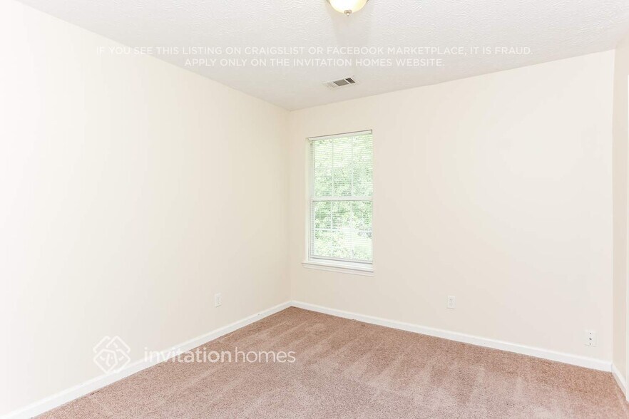 Building Photo - 8157 N Sterling Lakes Dr
