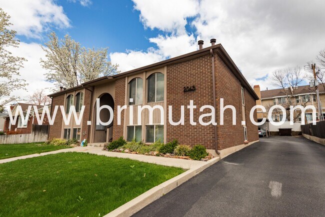 Building Photo - 2045 S 2200 E
