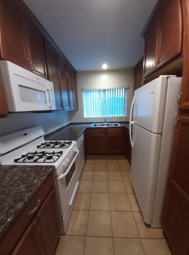 Building Photo - Blossom Garden Apartments
