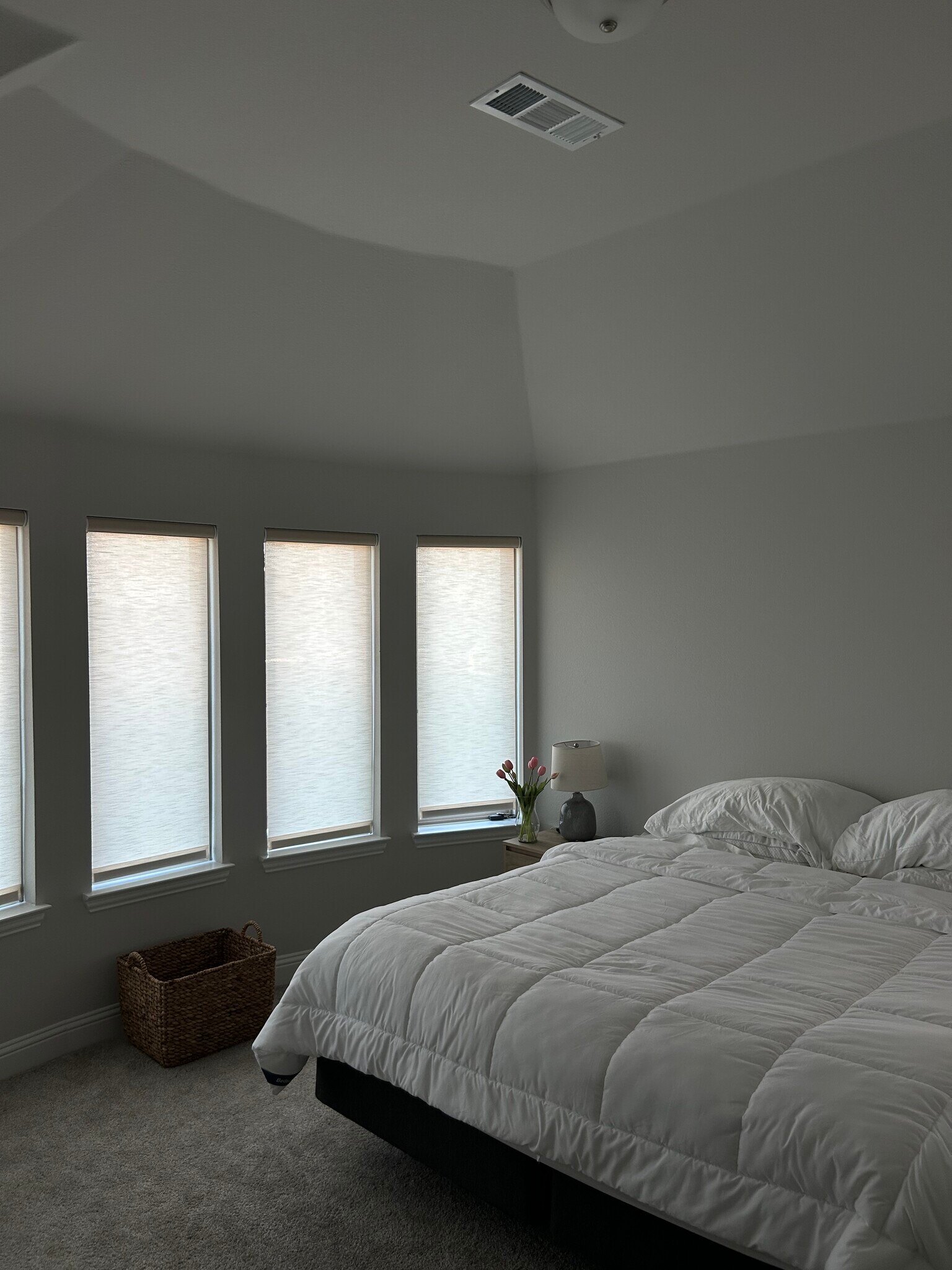 Building Photo - 3820 Summerfield Dr