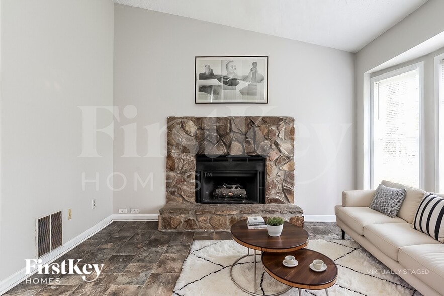 Building Photo - 434 Ashwood Dr