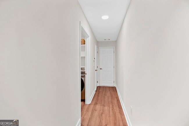 Building Photo - 1540 Bramlett Blvd