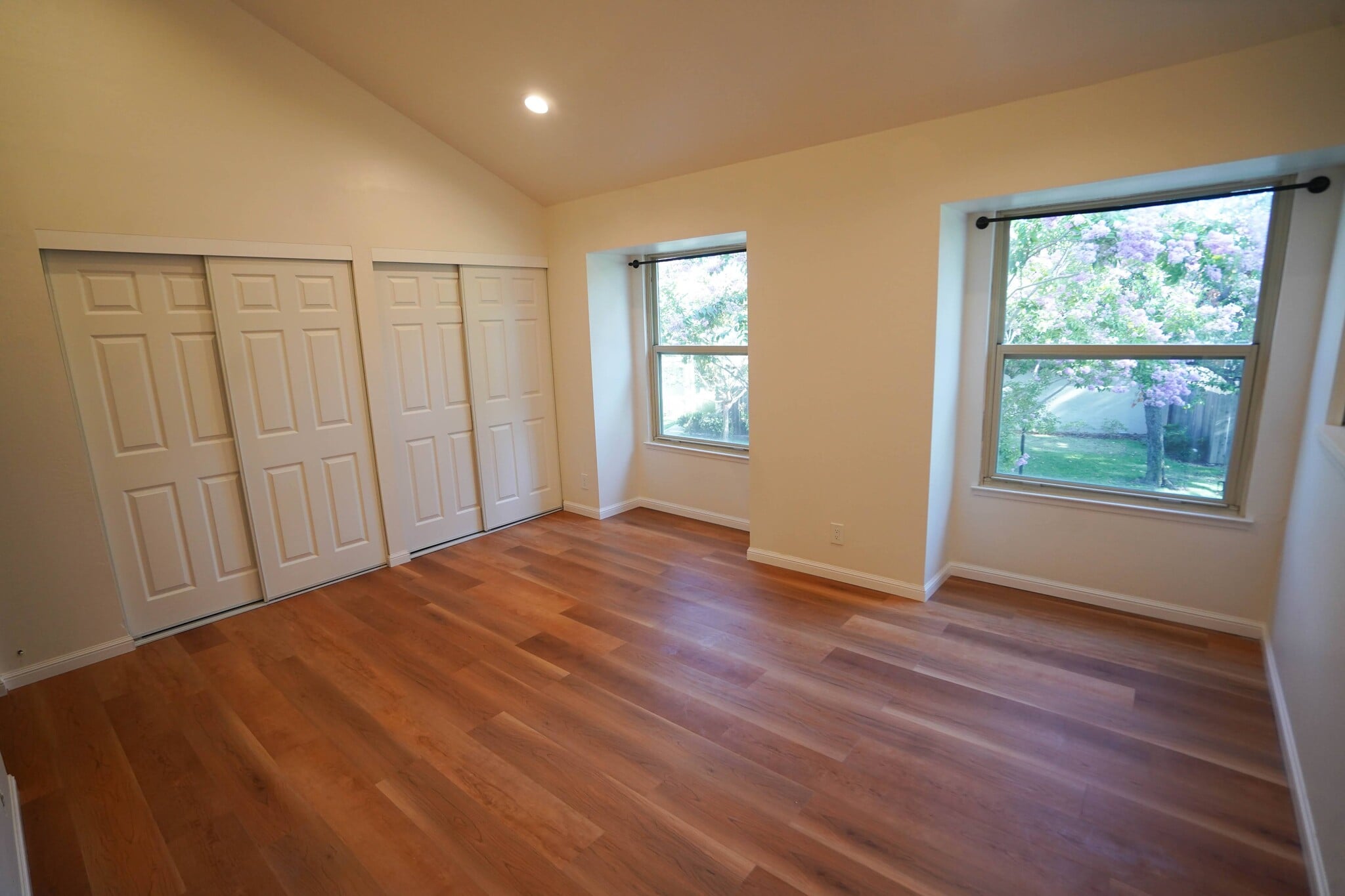 Building Photo - 2396 Shoreside Ct