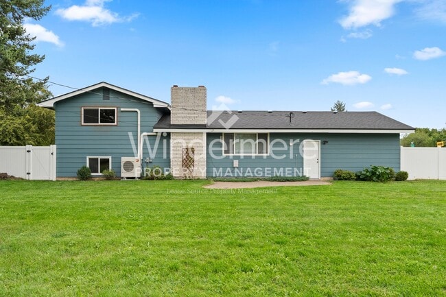 Building Photo - 4 Bedroom Home In Spokane Valley