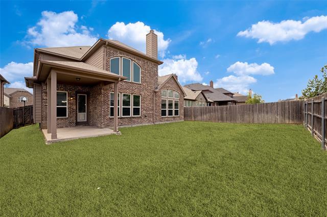 Building Photo - 2449 Kingsgate Dr