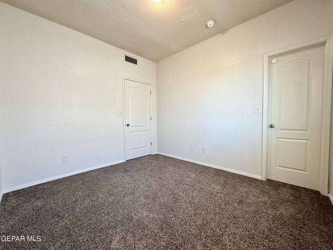 Building Photo - 5916 Cielo Del Rey Pl