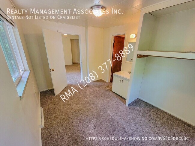Building Photo - 628 W Fort St