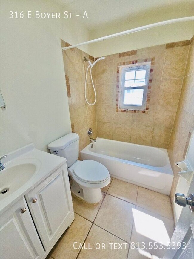 Building Photo - 316 E Boyer St