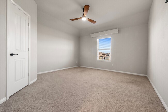 Building Photo - 3506 Lake Bella Megan Dr