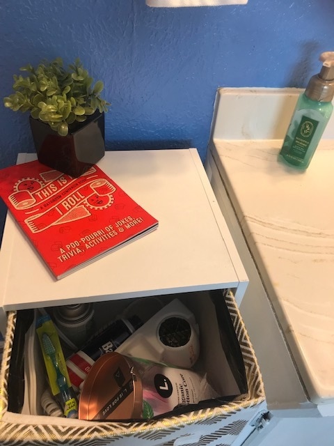 Building Photo - 8301 Comanche Ct NE