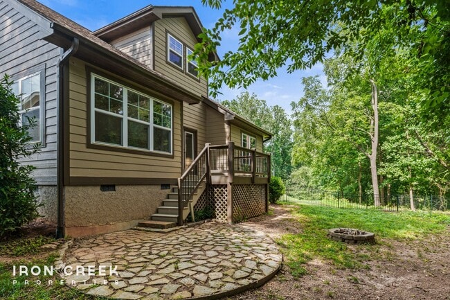 Building Photo - Stunning Craftsman Home in Arden - Modern ...