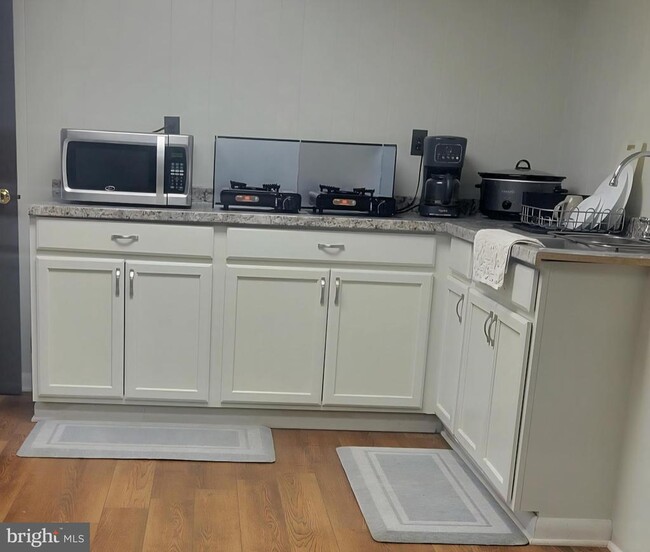 Building Photo - 3905 Stoconga Dr