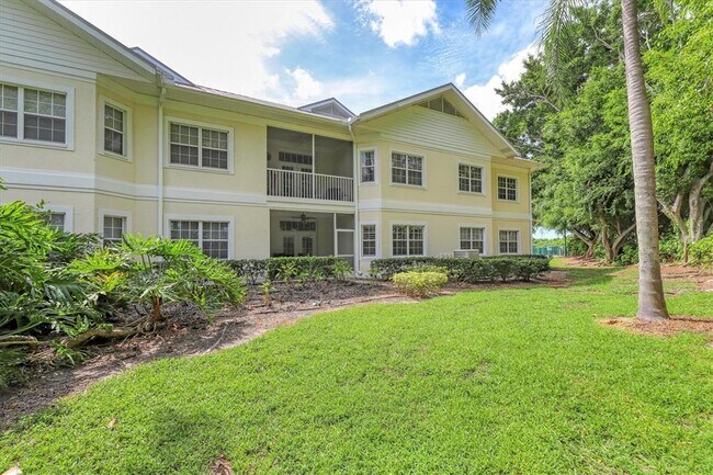 Building Photo - 3803 54th Dr W