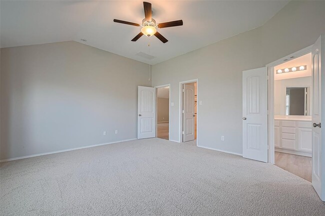 Building Photo - 3715 Butterfly Breeze Ln