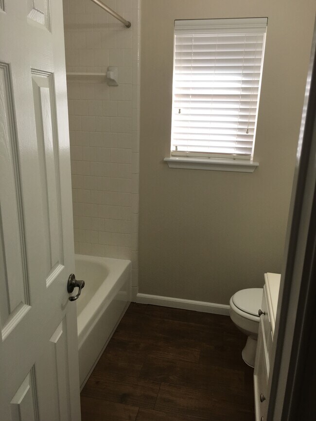 Building Photo - 14518 Cypress Green Dr