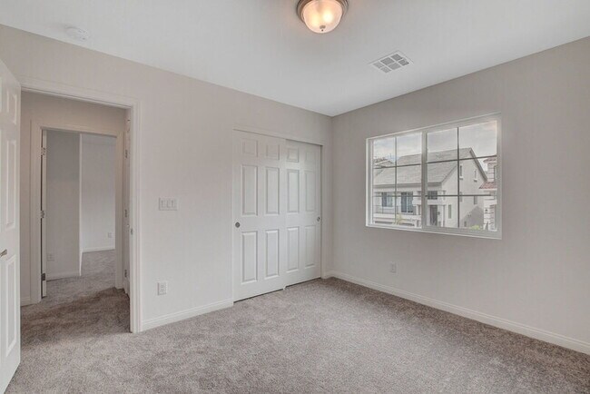 Building Photo - 7027 Jasper Hill Way