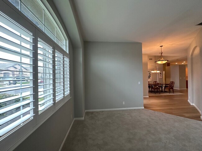 Building Photo - 1834 Treeline Way