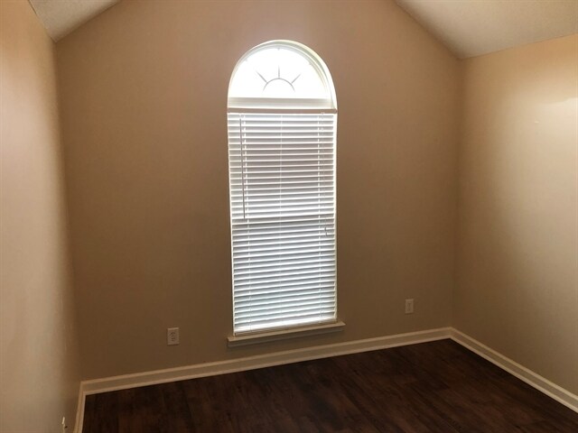 Building Photo - 134 Nandina Way