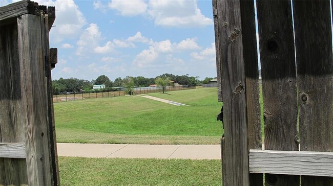 Building Photo - 17226 Forest Ridge Point