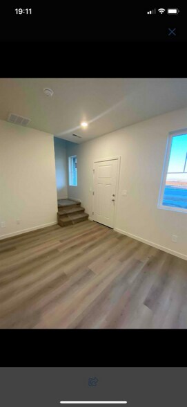 Building Photo - 434 Mountain Bluebird Dr