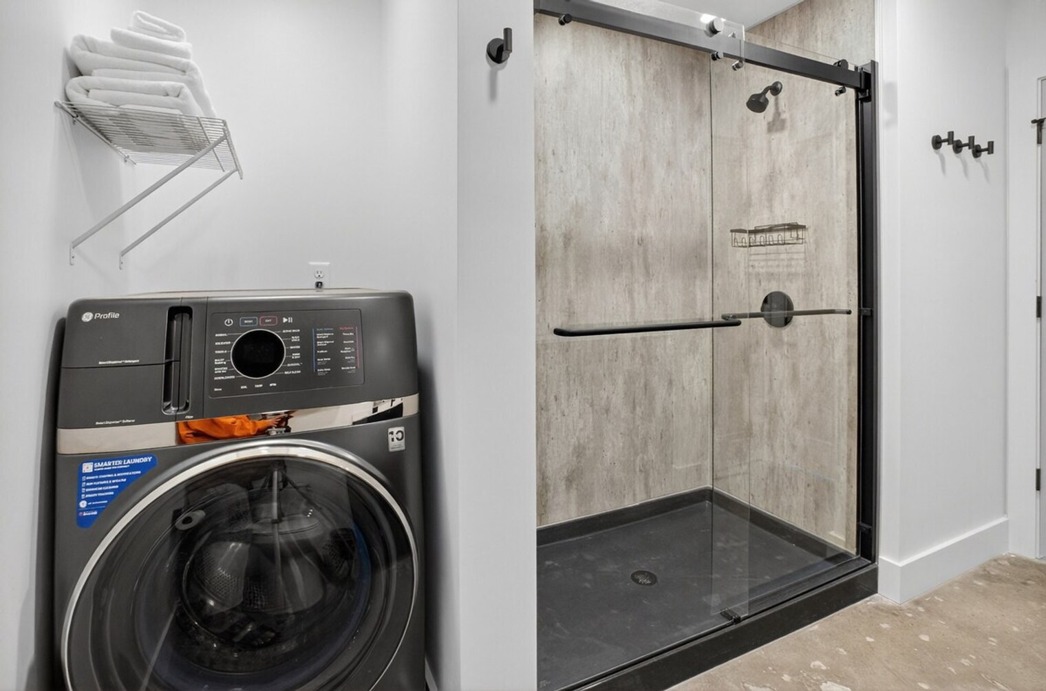 Building Photo - 116 W 3rd St