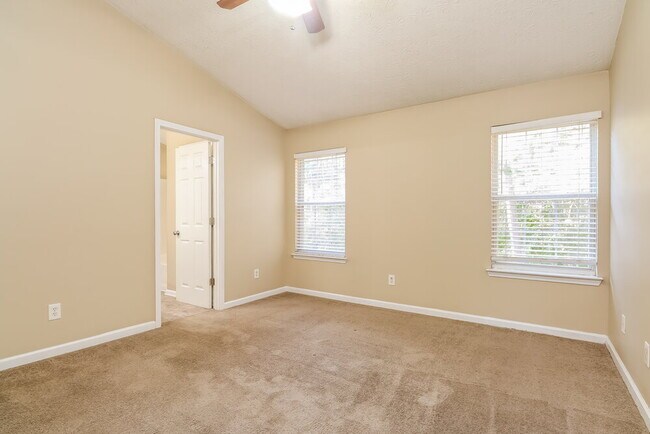 Building Photo - 1130 Eatonton Way
