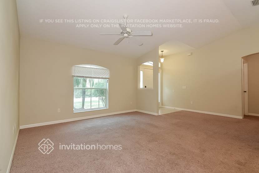 Building Photo - 6915 Glacier Ave