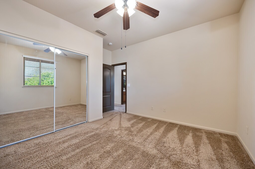 Building Photo - 8441 Briggs Dr