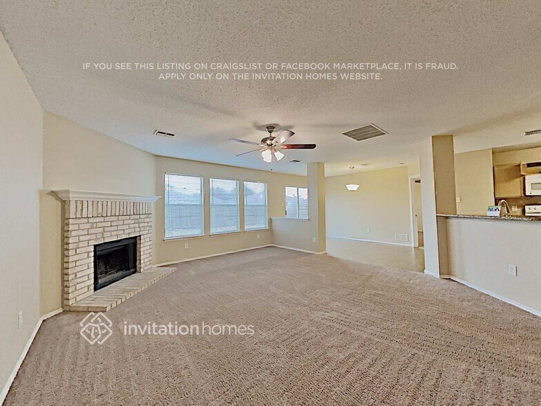 Building Photo - 252 Hilltop Dr