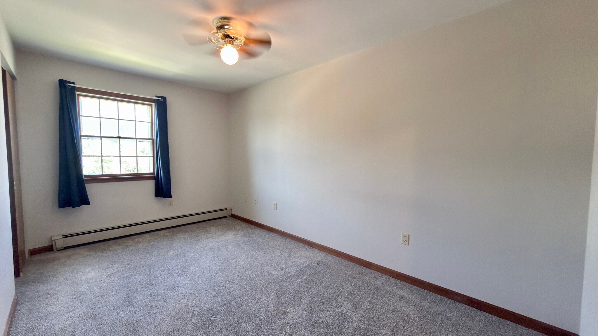 Building Photo - 1145 7th St