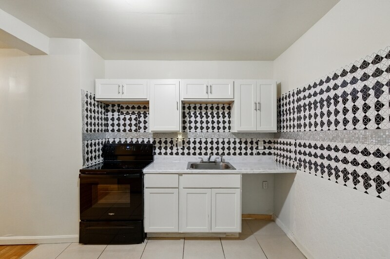 Building Photo - 2657 Lehman St