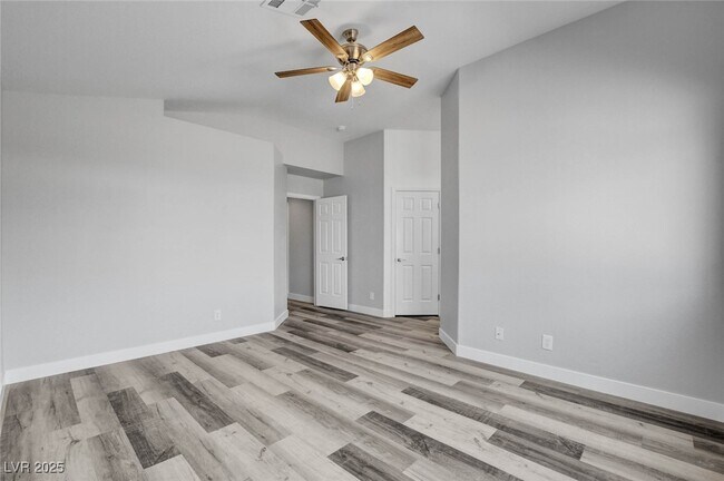 Building Photo - 4528 Rodman Dr