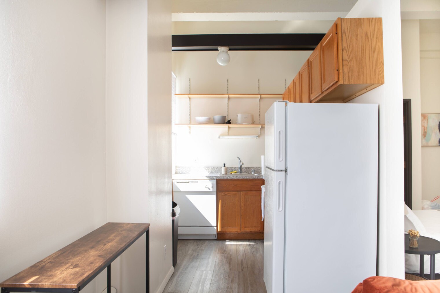 Building Photo - 823 N 2nd St