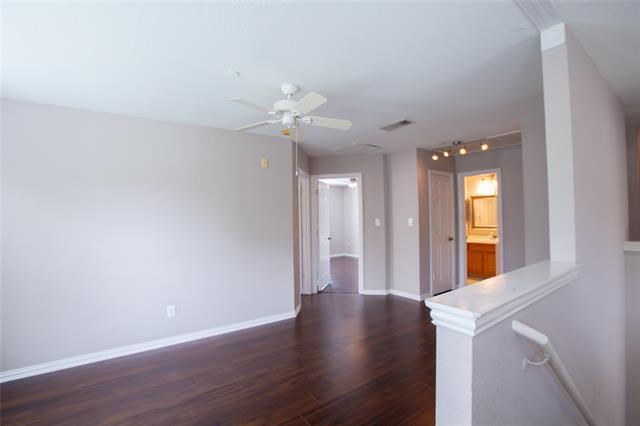 Building Photo - 956 Avondale Ln