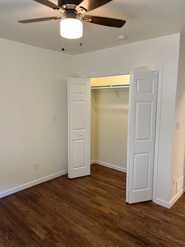 Building Photo - ALL PROSPECTIVE TENANTS MUST SUBMIT A $58 ...