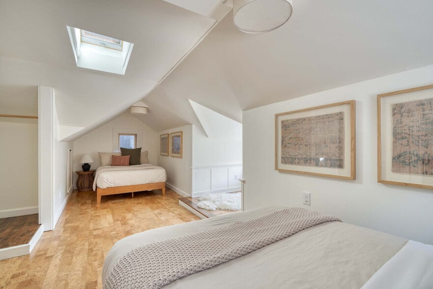 Building Photo - 1235 N Prescott St