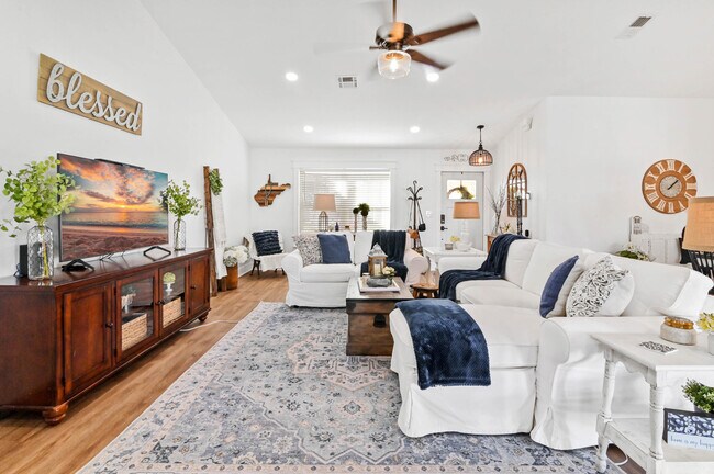 Building Photo - 6357 Terra Rosa Cir