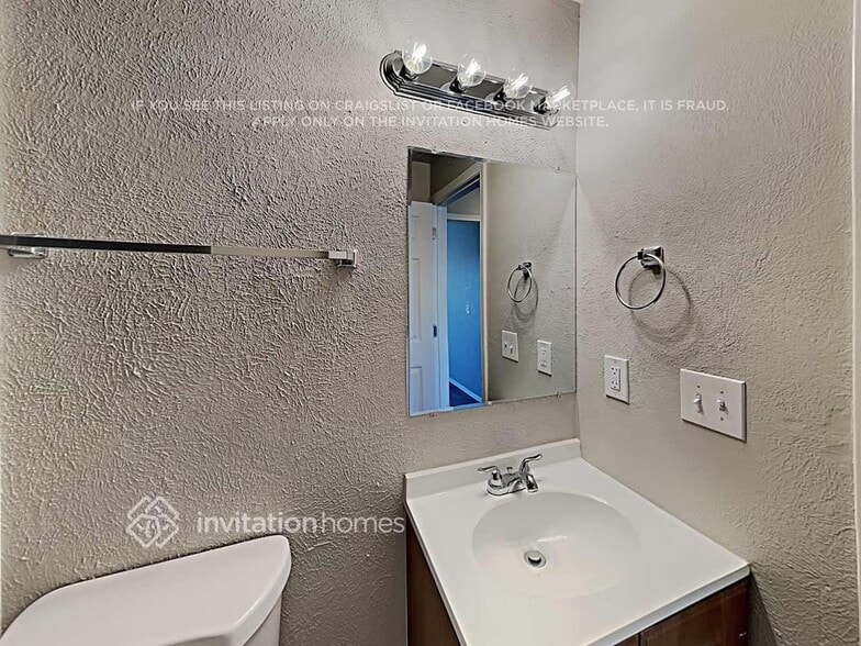 Building Photo - 8450 Sandreed Cir