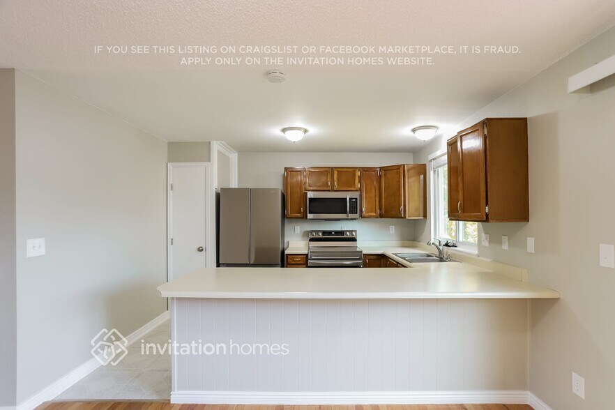 Building Photo - 19495 E Nassau Dr